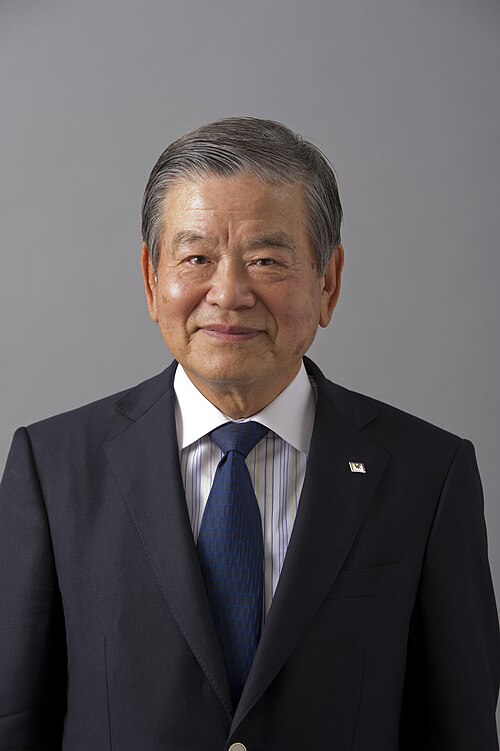 川淵三郎（川淵 三郎
文化功労者顕彰に際して公表された肖像写真）